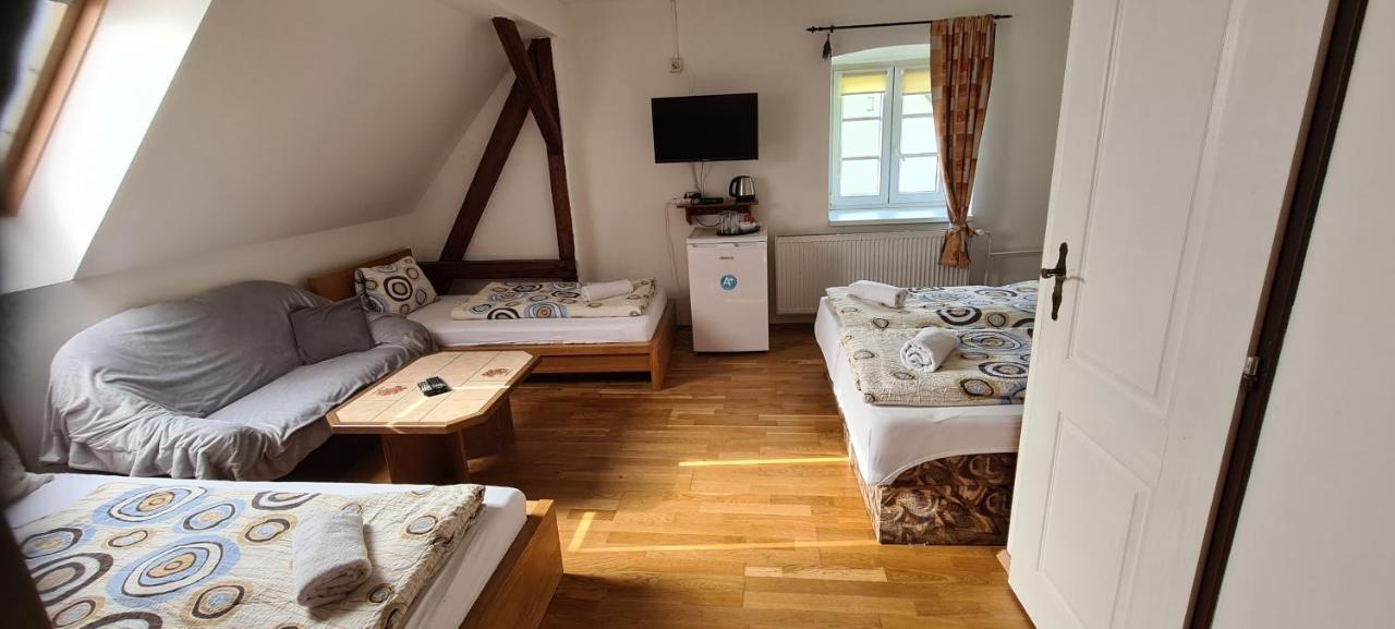 Pension Pod Lipou Loučovice المظهر الخارجي الصورة